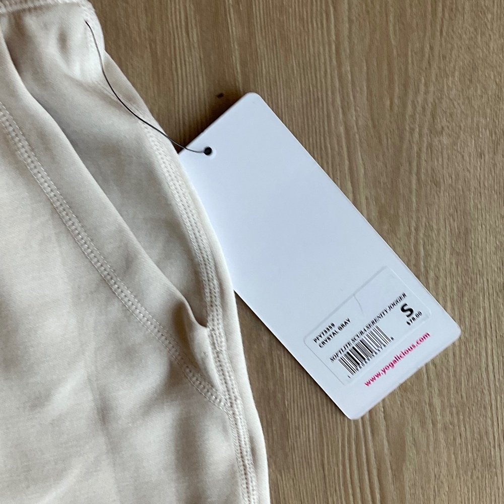NWT Yogalicious softlite scuba serenity Jogger sweatpants drawstring off white S - Picture 6 of 12